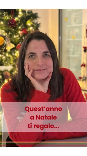 Vera Lelli - Pedagogista on Instagram: "✨A Natale cerchiamo serenità✨ Ma la serenità non nasce dal fare tutto “bene”😕 Nasce dalla gentilezza❤️ ✨ Verso i figli: un tono di voce più morbido, anche quando sei stanca❤️ ✨ Nei legami: fare un passo indietro invece di avere ragione❤️ ✨ Nel quotidiano: rallentare, anche solo per un respiro❤️ ✨ Verso di te: parlarti come parleresti a qualcuno che ami❤️ ✨Senza gentilezza non può esserci serenità🥰 Quale di questi gesti senti più urgente oggi?❤️ #paroletr
