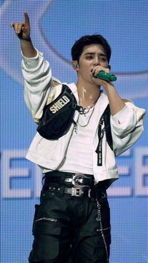 What you gonna do?🎵 [NEW_] #SEVENTEEN #세븐틴 #SVT_WORLDTOUR #NEW_TACOMA #SVT_TOUR_NEW_ | SEVENTEEN