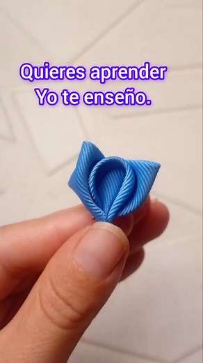 49K views · 874 reactions | Tutorial de estos mini moños para los ganchitos #lidalinares #tutoriales #moñosparaniñas | Lida Linares | Facebook