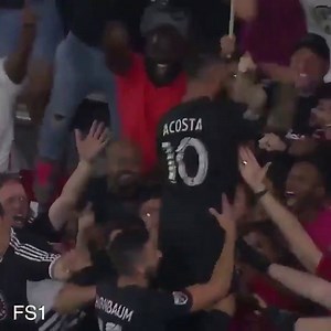 555K views · 7K reactions | The run. The tackle. The assist. Three years ago today, Wayne Rooney did this 勞 | ESPN | Facebook