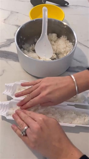 Dinner never looked SOY good! Get your hands on our $10 Sushi Making Kit 🍴🍣 📸 @the_organised_mum_ | Kmart Australia