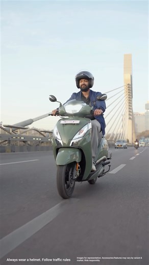 𝐒𝐘𝐄𝐃 𝐒𝐎𝐇𝐄𝐋 𝐑𝐘𝐀𝐍 on Instagram: "Early morning rides hit different when comfort leads the way. From smooth suspension on rough roads, iGO Assist on inclines and 12-inch alloy wheels for stability, to class-leading under-seat storage that fits two helmets… every detail is built for real city life. Add the Elegant Green premium finish, chrome mirrors and everyday convenience and you know why this one stands out. Jupiter 125… har 125cc scooter se zyada. #TVSJupiter125 #Har125ccScooterSeZ