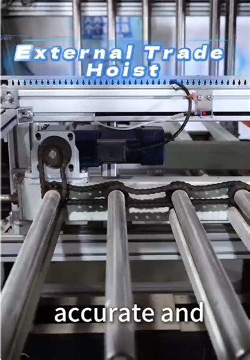 Tackle the vertical lifting challenge: Our efficient solution from floor to rack. #RubberChain #HeavyDuty #IndustrialStrength #WorkingPrinciple #FactoryTechnology #MechanicalPower #Elevator #Manufacturing