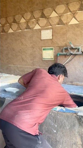 Hands Just Inches from Fire | Dangerous Tandoori Roti Making 😱 #tandooriroti #making #shorts