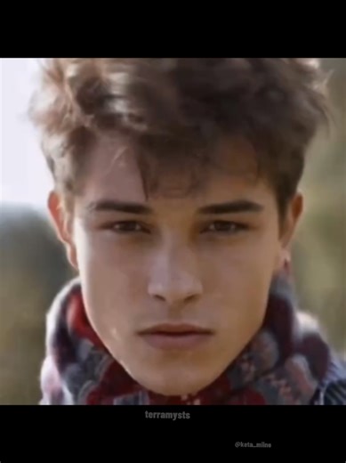The Most Symmetrical Face in the World