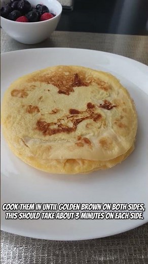 Make Keto Pancakes in Minutes with Just 3 Ingredients! #3ingredientrecipe #nocarbs #pancakes