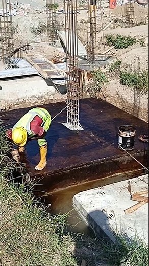 Bitumen Paint: Quick Guide to Waterproofing & Protection @engineeringcivilstudy