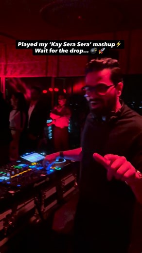 Siddarth Mahajan | Didn’t expect the drop to hit like THAT 💣🚀 . 100 Comments on this post and this mashup will be yours. . . . . #djsiddarth #weddingdj... | Instagram