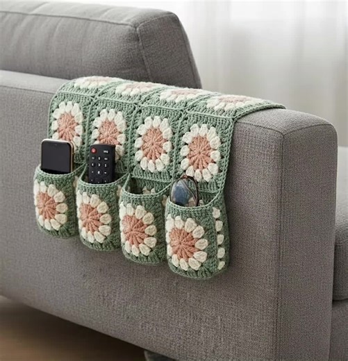 Crochet sofa arm pattern ☘️ So beautiful 😍 #crochet #crochetlove #handmade #crochethome #crochettiktok