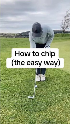 How to chip a golf ball #golf #golfer #golfing #golfswing #golftips #chipping