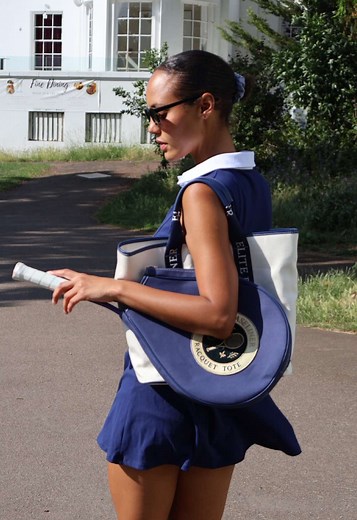 On and off the court in our Chelsea swing dress 😍 #tennis #tennisoutfit #tennistok #tennisgirl