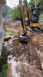 20K views · 725 reactions | Precision Grading VS The Mud #PrecisionGrading #WNCStrong #CarolinaCat #miniexcavator | Precision Grading | Facebook