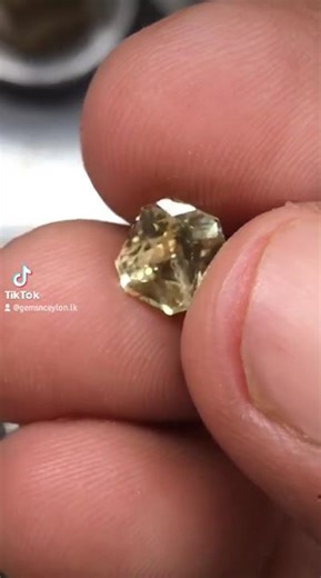 Chrysoberyl 1.50 Carats From Srilanka