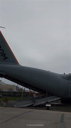 Airbus A400M – Full Aircraft View (Aeroscopia)