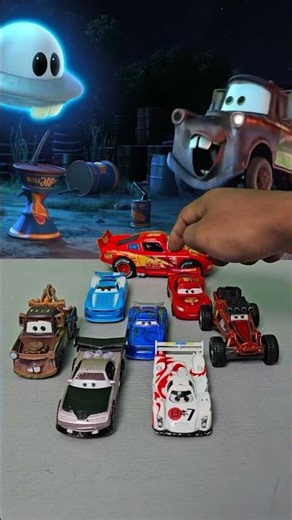 Disney pixar cars lightning mcqueen toys 400 #mcqueen #cartoys #disneycars
