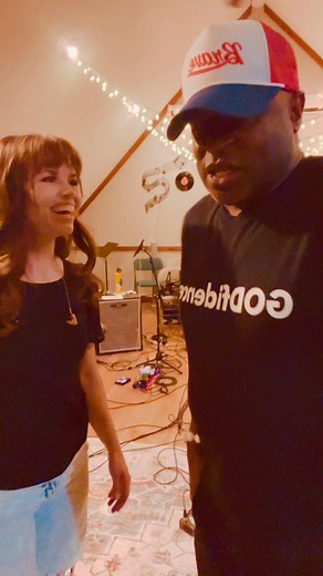 Benefit concert this Saturday June 20th for former Utah Jazz Mascot Bear John Absey with support from some amazing Utah country artists Whitney Lusk Music, Cole Hartley, Carver Louis, and Alex Boye! Get your tickets: https://www.rodeoticket.com/rodeos/jon-absey-bear-strong-country-benefit-concert/2025/tickets | Susie Brown