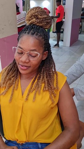 #braidysalon #braidysaloon #foryoupage #fypage #braidy #braids #fyyy #tiktok #trending #nairobitiktokers #fyyyyyyyyyyyyyyyy #braidstutorial #tutorial #roysambu #tiktoker #trend #fypシ゚viral #t #foryou #fyp