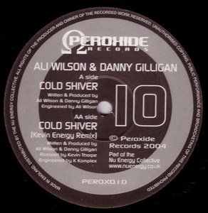 Ali Wilson & Danny Gilligan - Cold Shiver