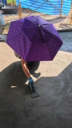 Sun hat with umbrella, protects from sun and heat. #hat #umbrella #sunprotection
