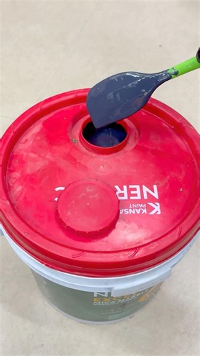 🎨 Nerolac Exterior Paint Making | Smooth & Satisfying Colour Mixing #ytshorts #shortsfeed #shorts