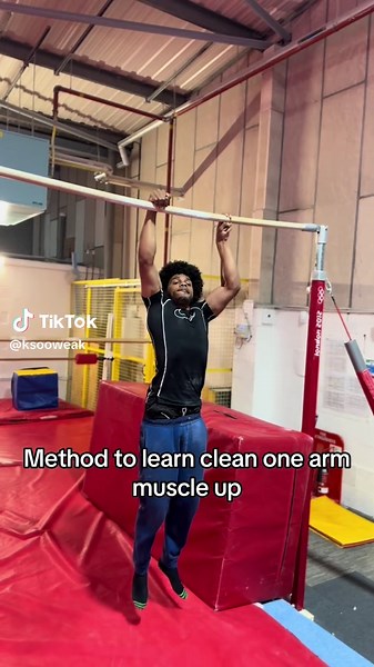 Mastering the One Arm Muscle Up Technique