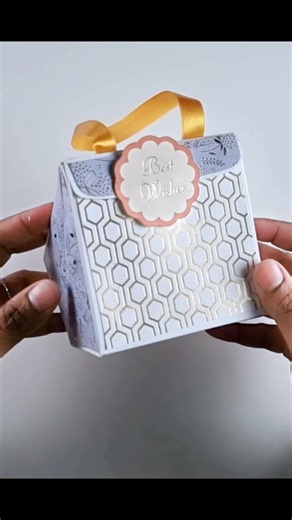 DIY Triangle Fold Gift Box #cardmaking #diy #crafttutorial #craft #crafts #craftideas