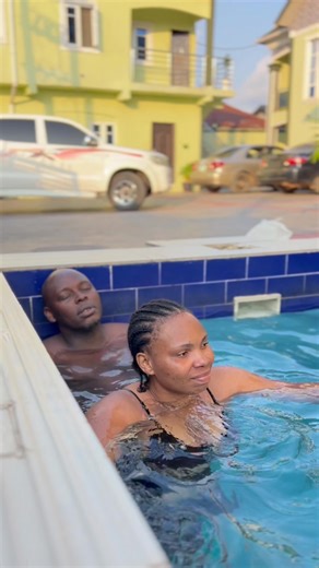 Haba pool instructor