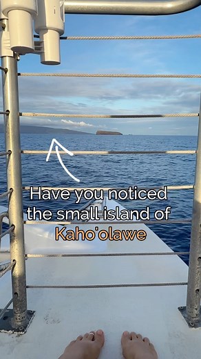 What do you know about Kaho’olawe 🏝️, the small uninhabited island located beyond Molokini Crater? Some may not know that this island was used as a site for the US Navy’s bombing exercises 💣🛩️ from 1942 until the 1990s, resulting in significant damage and setting up the island for severe future erosion. However, organizations like Protect Kaho’olawe ‘Ohana @kahoolawe and Kaho’olawe Island Reserve Commission @kahoolaweislandreserve are dedicated to restoring and revitalizing the island. They c