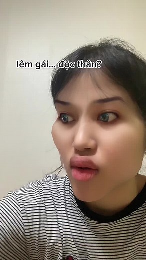 Understanding Non-Verbal Communication in Videos