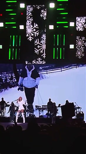 #freeclip of Christmas Tree Farm!