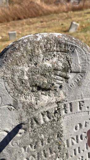 The meaning of clasped hands on a headstone 🪦 | The Paranormal Couple