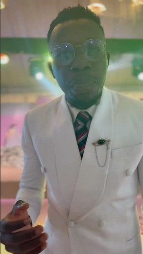 How to Introduce yourself as a wedding Mc in 2024.