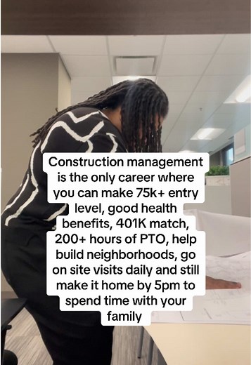 Exploring Construction Management: Career Insights and Benefits