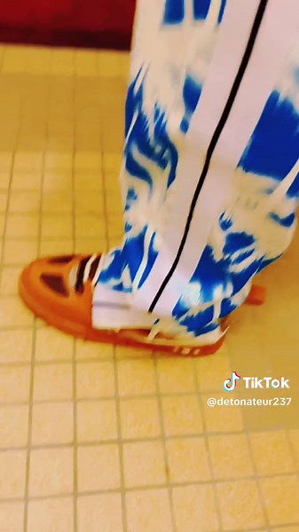 Ascenseur rapide ou escalier fiable : choisir son chemin