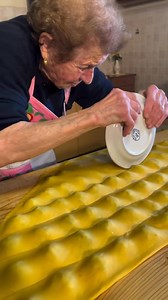 4.1M views · 93K reactions | W le nonne d’Italia Nonna Natalina 90 anni meglio di Pastamatic video by @nonnanatalina_1935 | Braciamiancora.com | Facebook