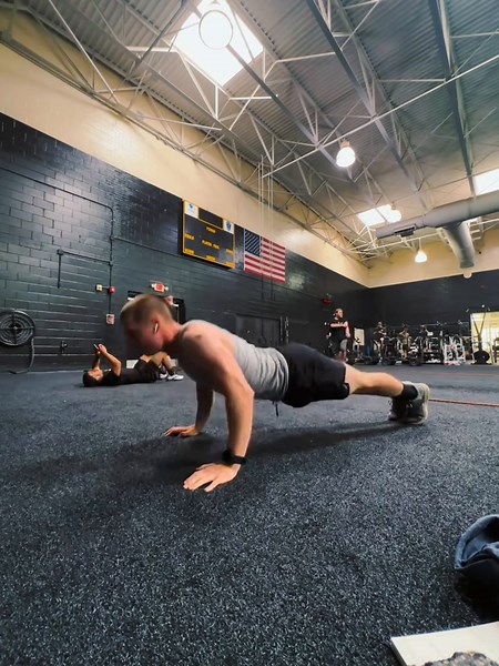 Hybrid Build Day 1: Back, Biceps, and Abs Routine