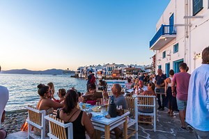 5 of the most popular Greek islands