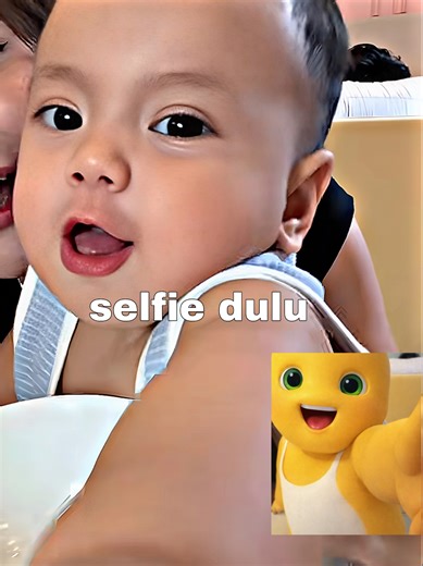 Elzhard Selfie: Moments with the Front Camera