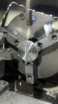 Se liga como é feito rosca no HBX #usinagem #engenhariamecanica #mecanicaindustrial #engrenagem