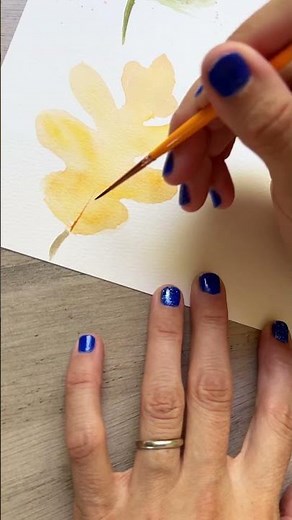 How to paint an easy watercolor oak leaf for beginners