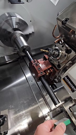 100K views · 640 reactions | Antivibrazioni 鱗  @octane_workholding #lavorazionimeccaniche #mechanical #mechanic #mechanicwork #mechaniclife #Meccanica #machinetool #machinetools #macchineutensili #metalworking #metalworker #metalwork #mechanicaleducation #machinist #jobshop #manufacturing #fabrication | Meccanica News | Facebook