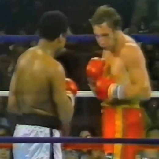 Muhammad Ali vs Jean Pierre Coopman - 20-2-1976 #fblifestyle | La Tyson