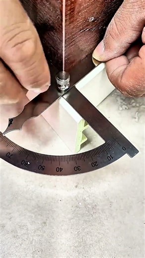 Perfect Baseboard Corner Cut – Satisfying DIY #woodworking #satisfying