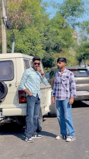 sʜᴀʀᴍᴀ ᴊɪ ⭕ on Instagram: "🦁⚠️ #viral #views"