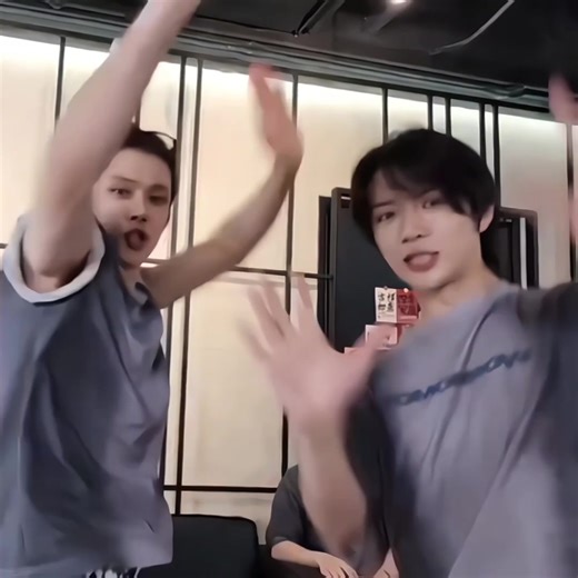 ゆっくり休めよ。＊音量注意＊#txt #투바투 #tomorrow_x_together #トゥバ #투모로우바이투게더