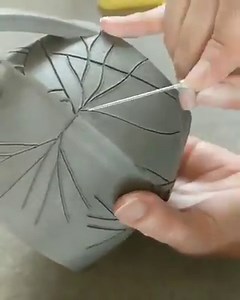 How to draw on a mug ❤ ••• Follow @seedlingclayworks for more! | The Ceramic School