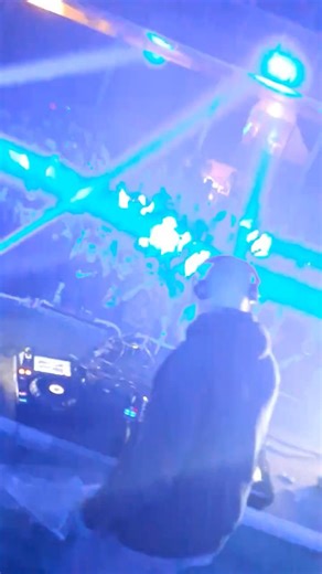 Cubixx dropping Mindbenderz @ Artificial Melodies in Thessaloniki / Greece! 🇬🇷🎊 #psytrance