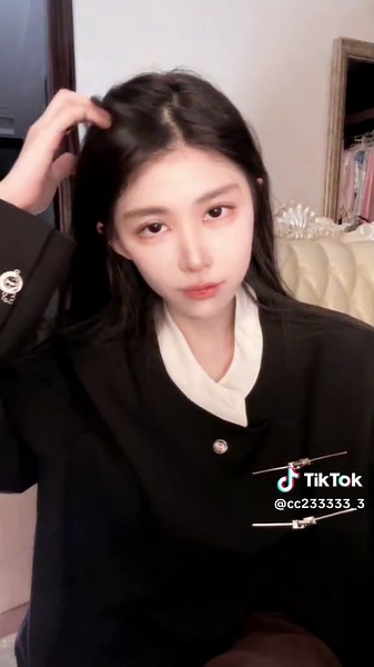 不敢摘 #主打的就是反差 #蔡萝莉露脸