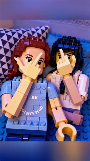 как сделать фото в стиле лего лего фото фото с лего фигуркой кастомные фигурки лего картина с фигуркой лего футаж с фигуркой лего лего фигурки что можно сделать из лего лего фигурки которые у вас есть фигурка виде меня лего Как превратить свои фото в стиль Lego Как сделать фото в стиле Lego туториал Как сделать фильтр Lego Как сделать фото в стиле Lego с помощью Gemini Как сделать фото в стиле Lego с ИИ Gemini Как сделать эффект Lego Как сделать фигурки Lego Как сделать собственную фигурку Lego 