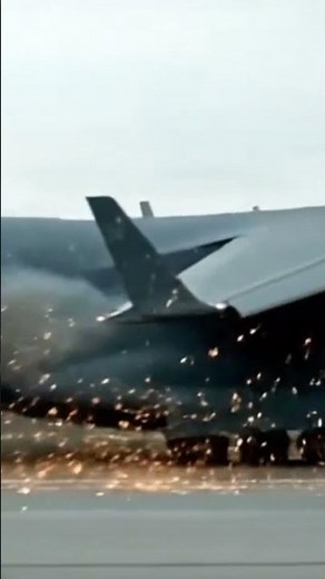 World’s Biggest Cargo Plane Crash Landing | An-225